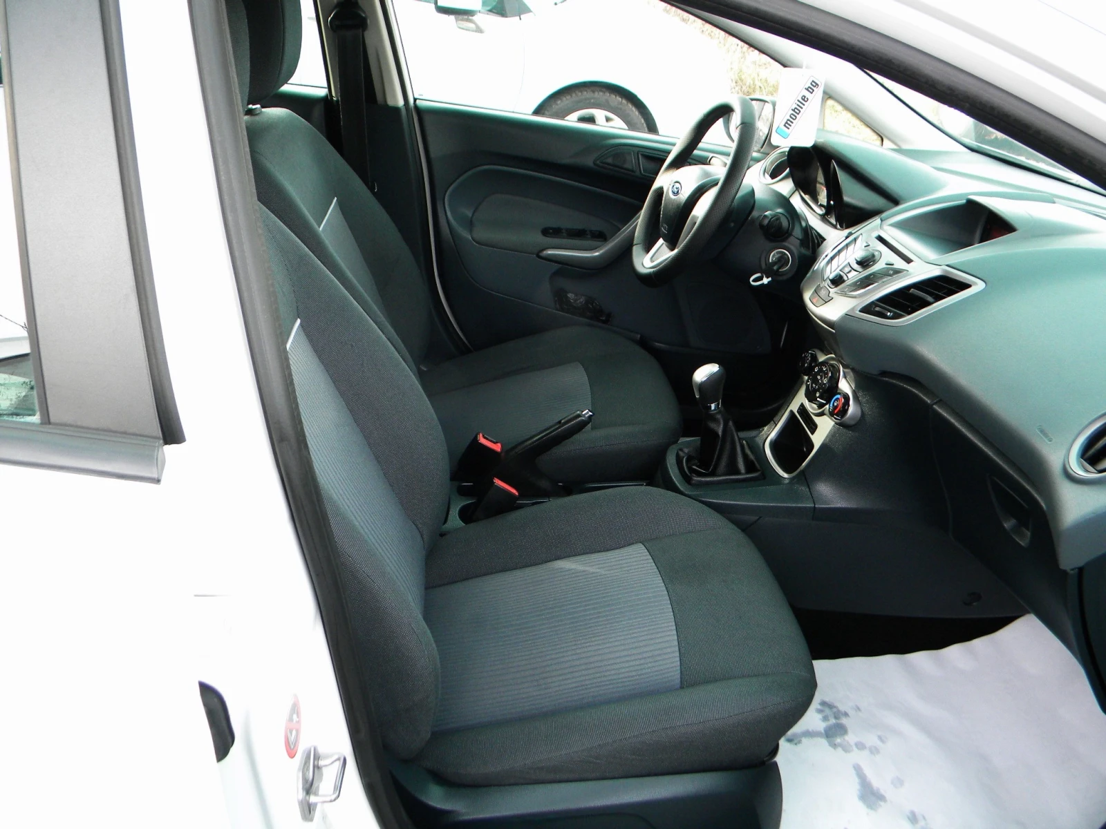 Ford Fiesta 1.2* ���� ����* EURO5A | Mobile.bg � ����������� 11