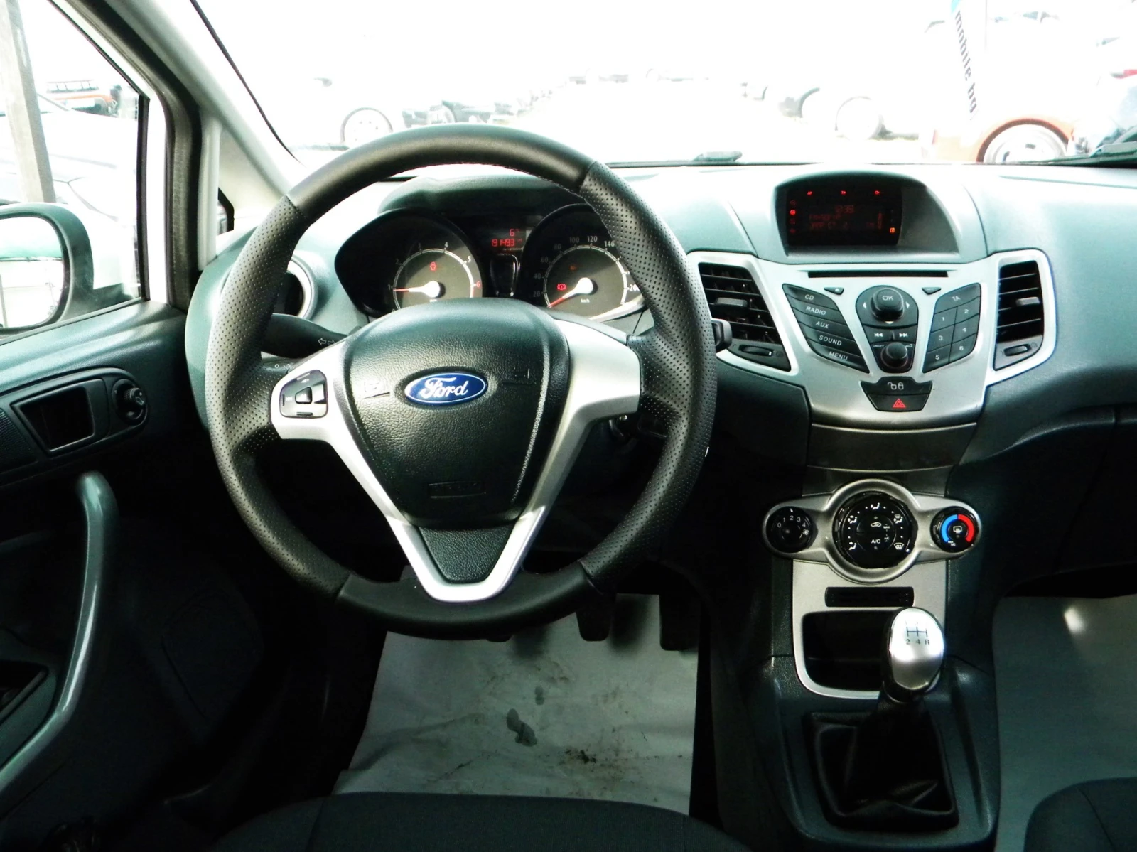 Ford Fiesta 1.2* ���� ����* EURO5A | Mobile.bg � ����������� 13