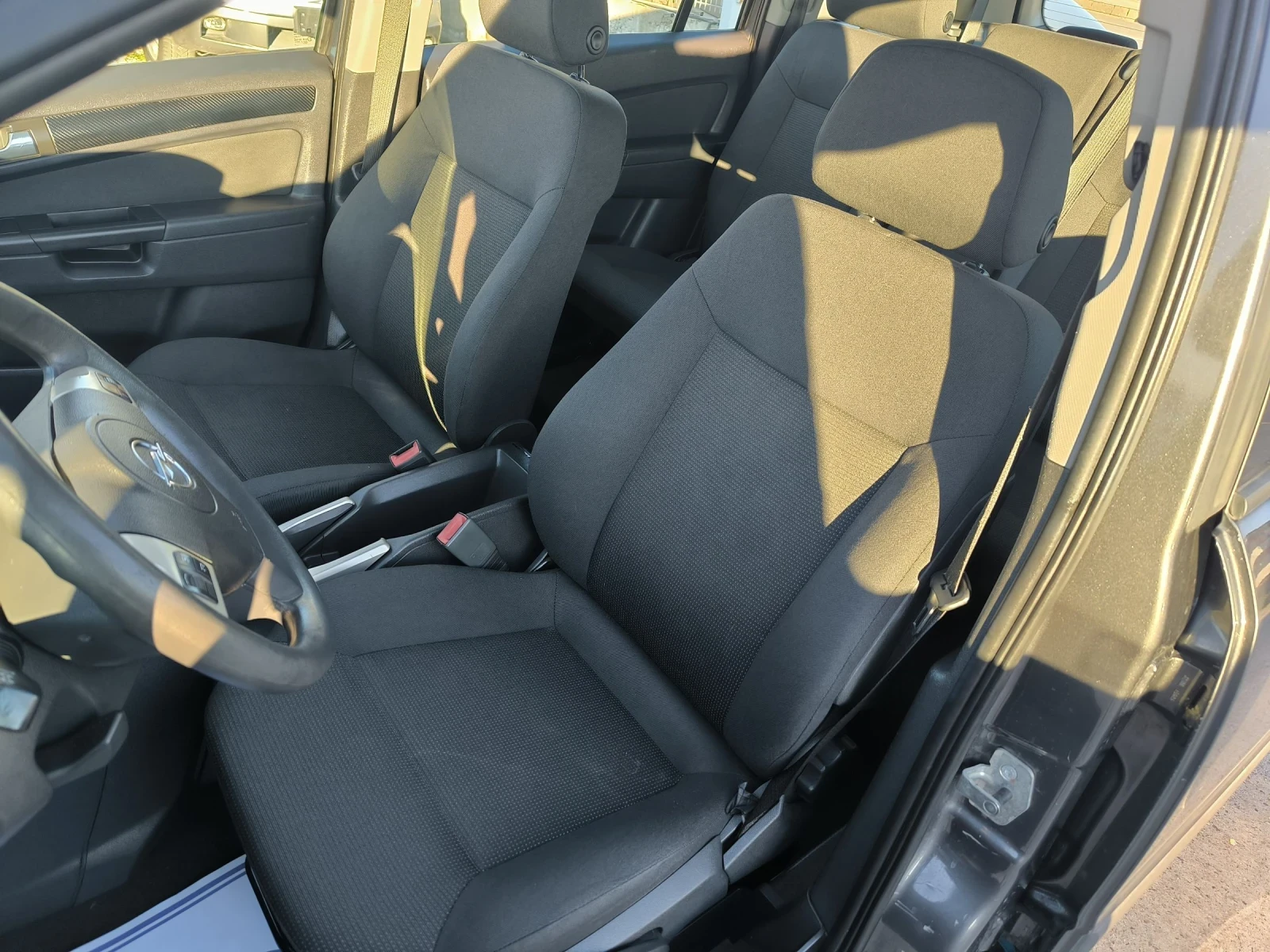 Opel Zafira 1.8i - изображение 10