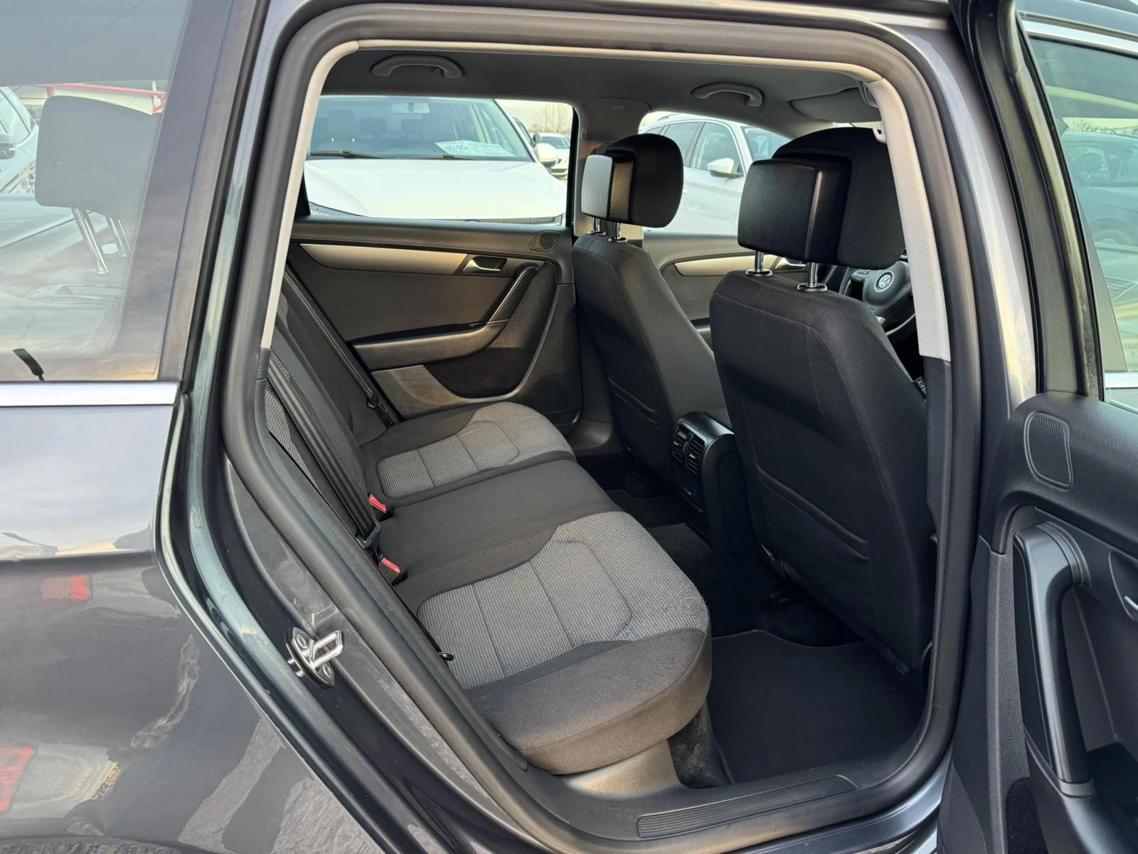 VW Passat 2.0TDI | Mobile.bg � ����������� 12