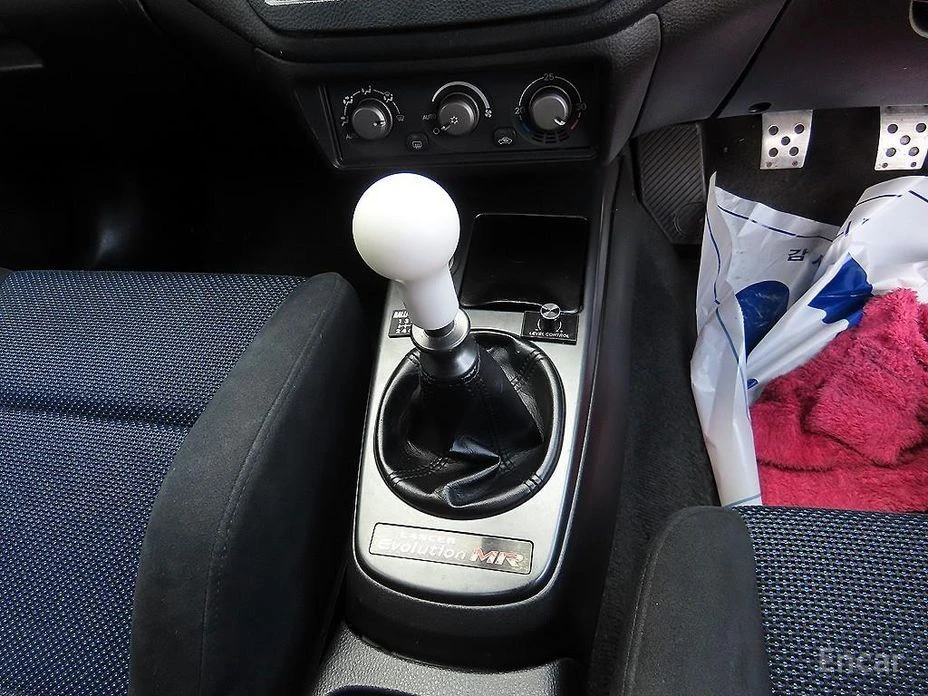 Mitsubishi Lancer, снимка 10 - Автомобили и джипове - 53906154