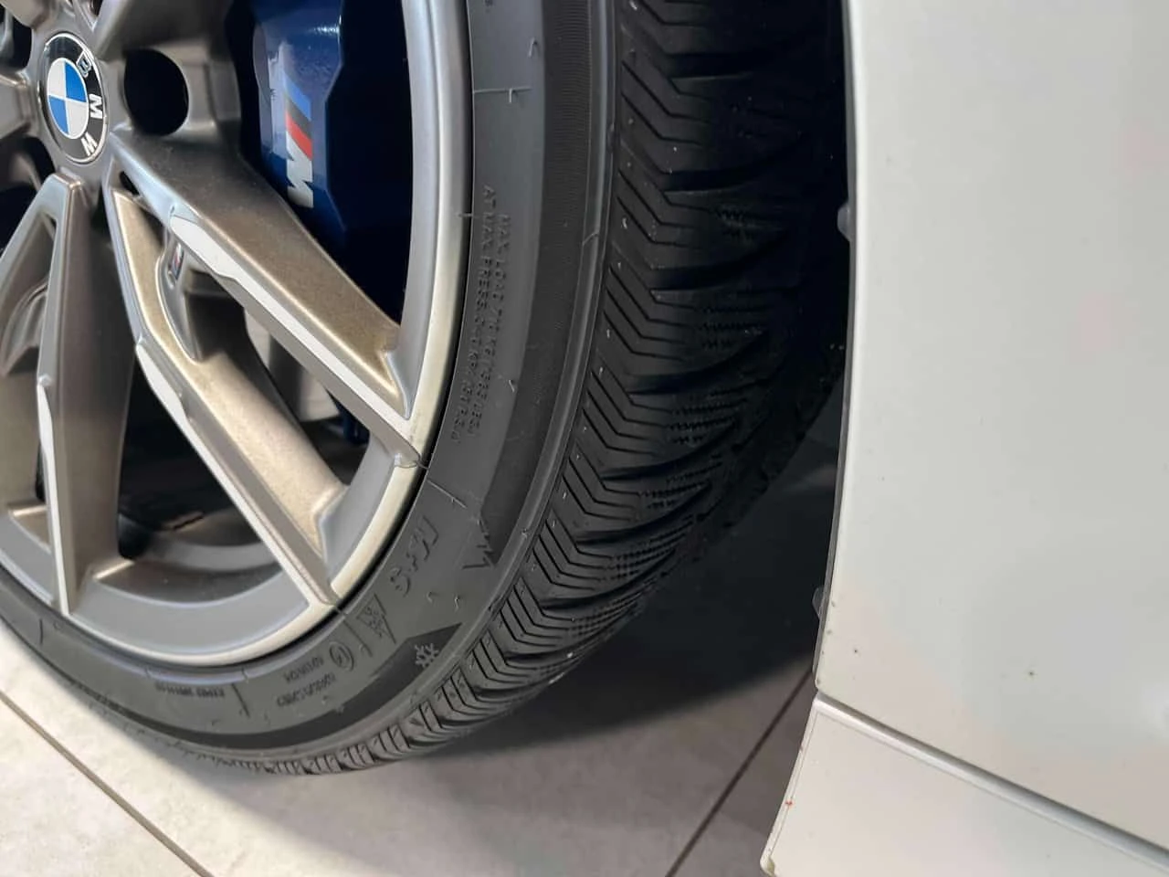 BMW 340 * M340i xDrive * �EYLESS * DISTRONIC * 360 * PANO | Mobile.bg � ����������� 6