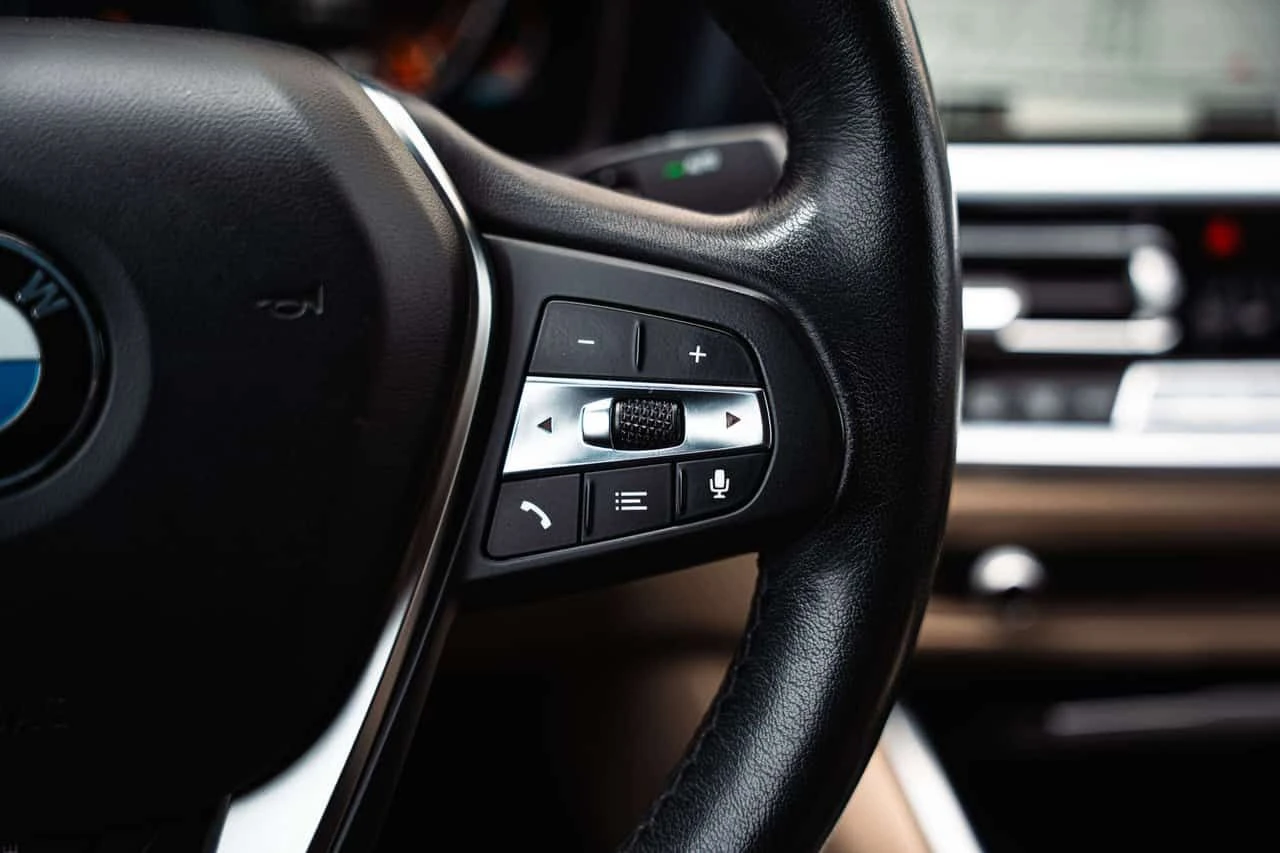 BMW 330 * xDrive * DIGITALLY * ������� *  | Mobile.bg � ����������� 12