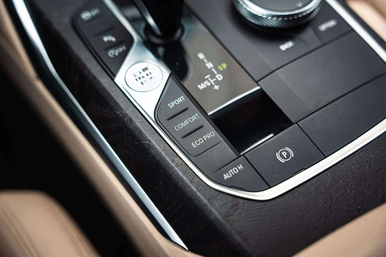 BMW 330 * xDrive * DIGITALLY * ������� *  | Mobile.bg � ����������� 16