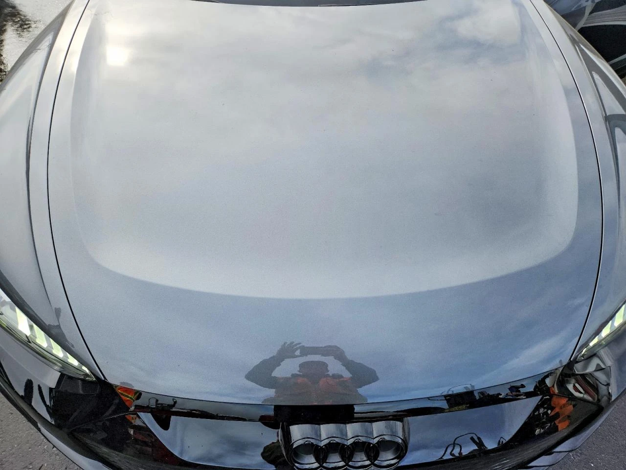 Audi E-Tron GT * MATRIX * ОБДУХВАНЕ * , снимка 2 - Автомобили и джипове - 54640342