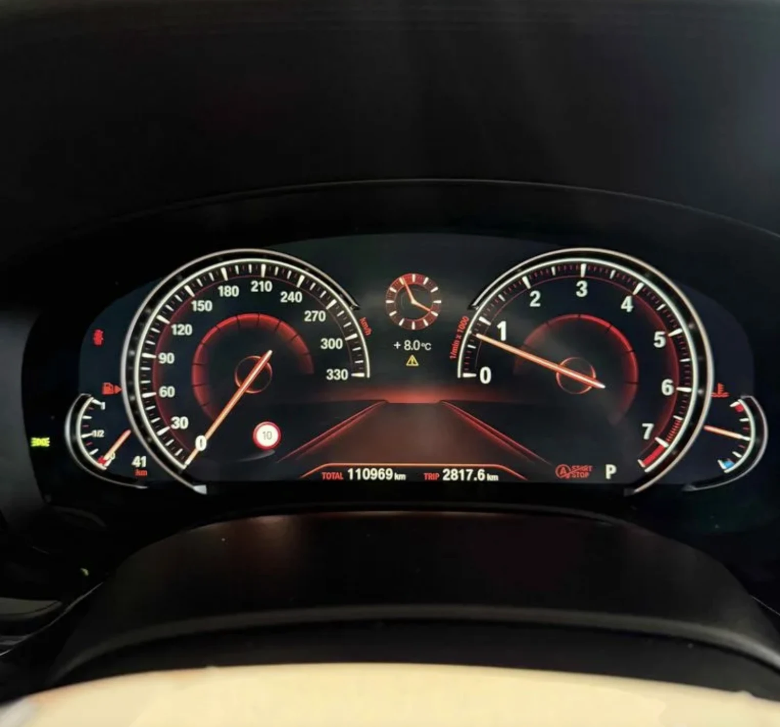 BMW 530 M* PANO* ОБДУХ* HUD* 360* Крайна цена* , снимка 15 - Автомобили и джипове - 54855203