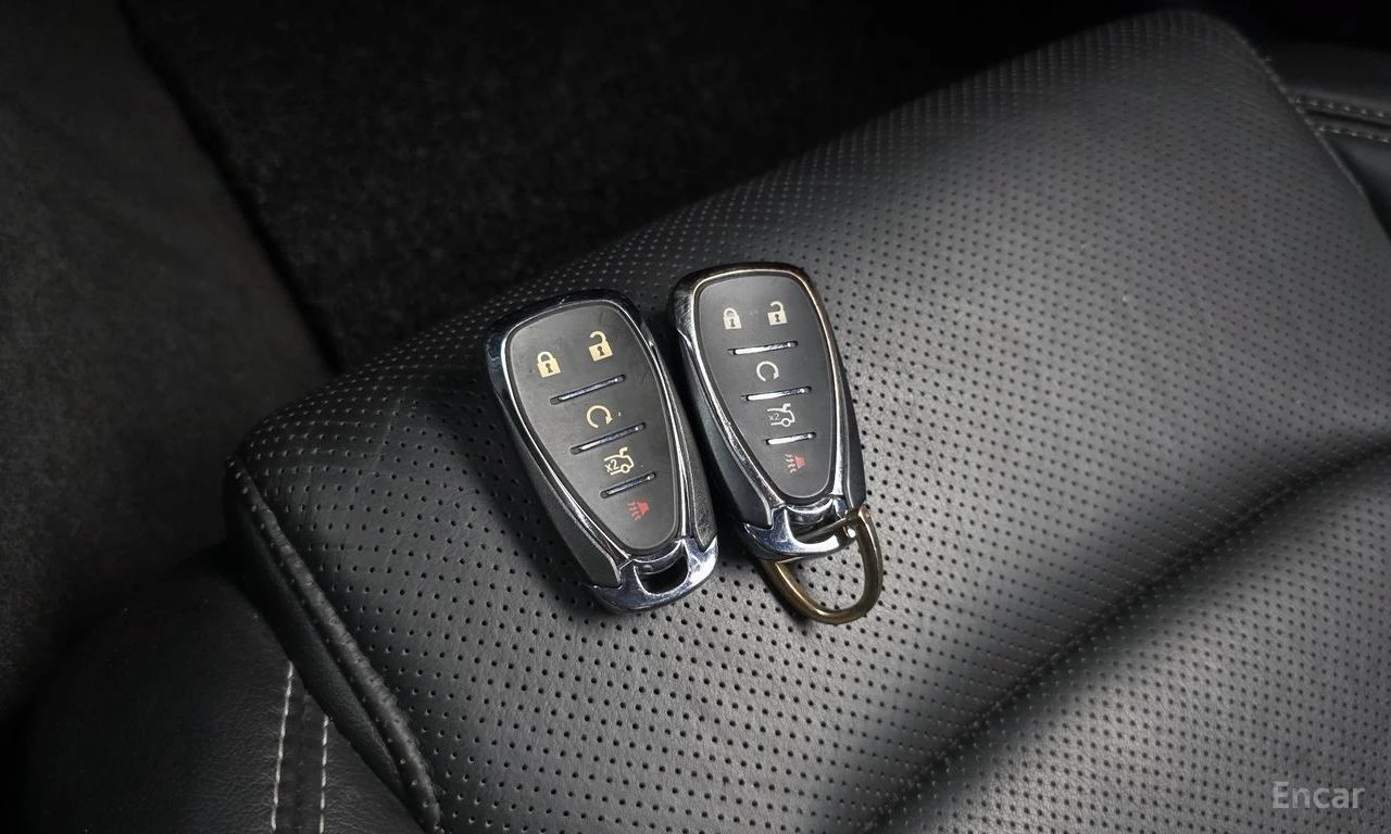 Chevrolet Camaro SS* 6.2* V8* ПОДГРЕВ* ОБДУХВАНЕ* КАМЕРА* КЕЙЛЕС* , снимка 15 - Автомобили и джипове - 55217153