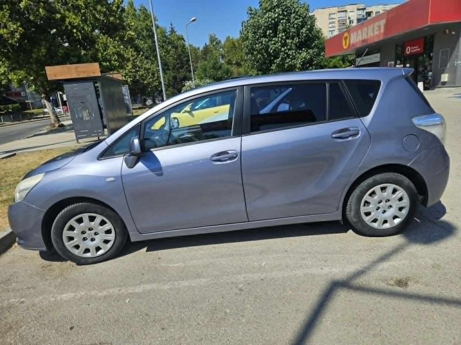 Toyota Verso, снимка 4 - Автомобили и джипове - 55624936