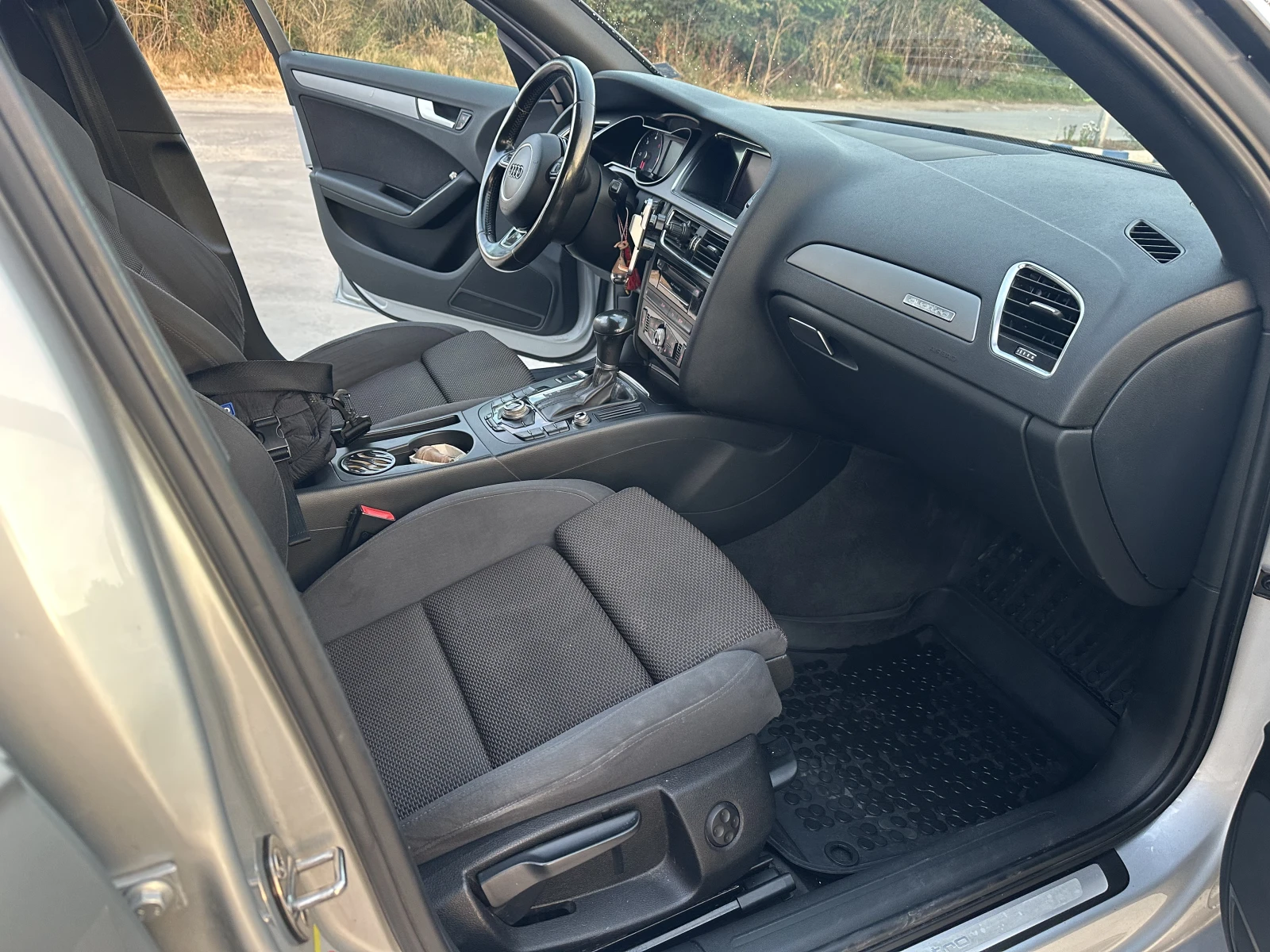 Audi A4 Allroad, снимка 8 - Автомобили и джипове - 55899754