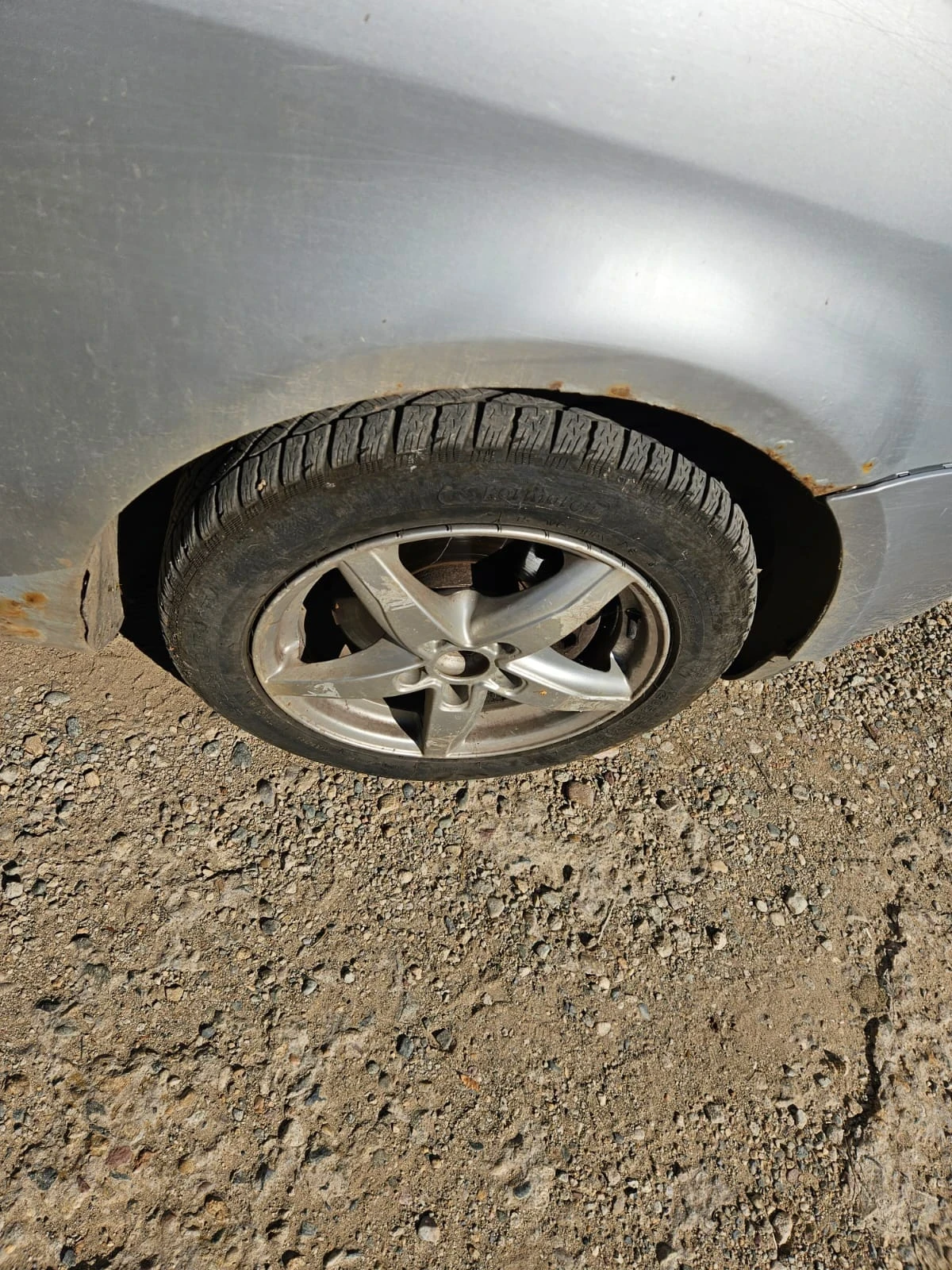 VW Touran, снимка 5 - Автомобили и джипове - 56037865