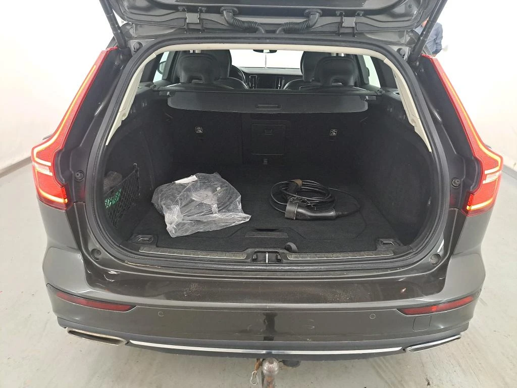 Volvo V60, снимка 5 - Автомобили и джипове - 56165736