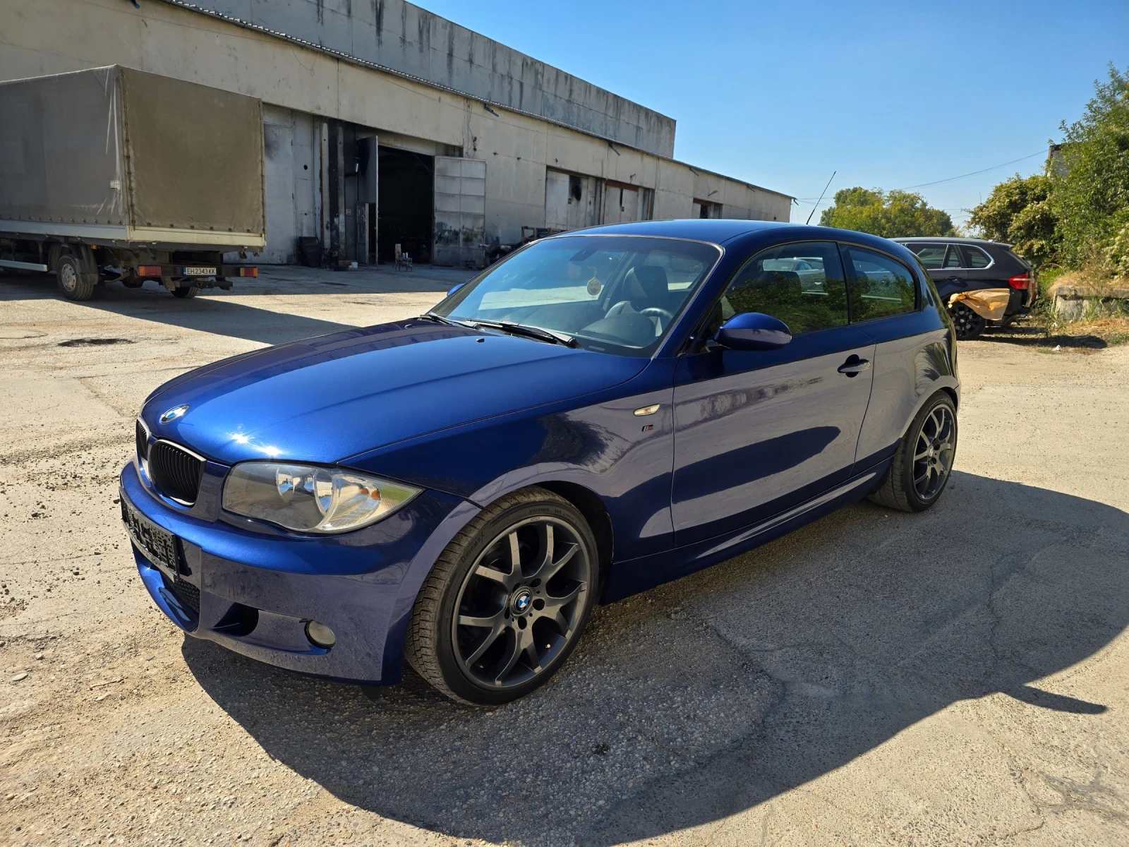 BMW 118 2.0   М пакет, снимка 3 - Автомобили и джипове - 56167706