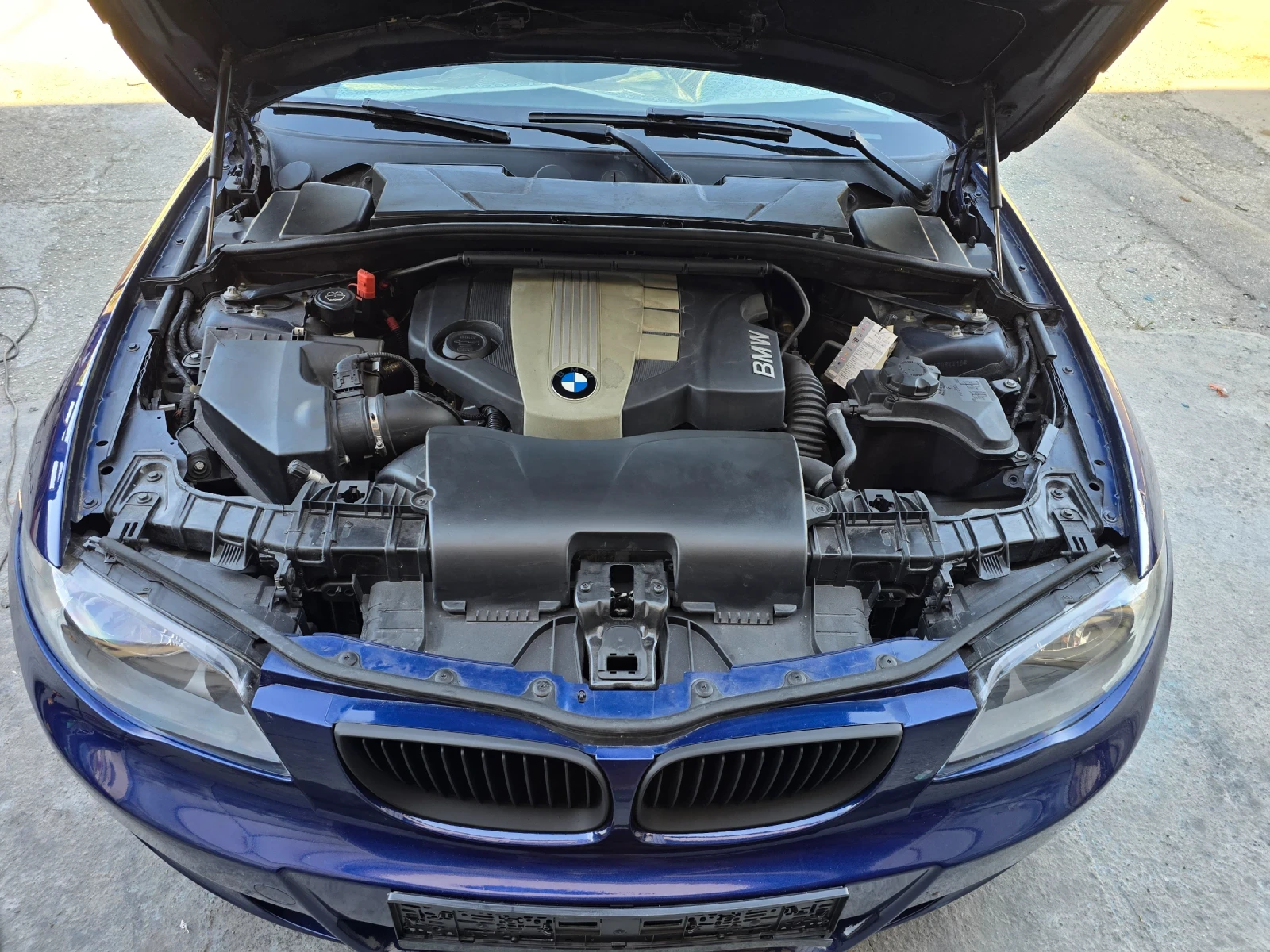 BMW 118 2.0   М пакет, снимка 13 - Автомобили и джипове - 56167706
