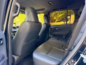 Toyota Land cruiser 300 / 70TH ANNIVERSARY / V6 | Auto.bg — изображение 11