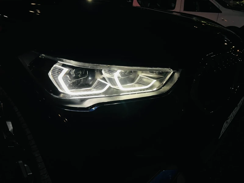 BMW X1 2, 8 Xdrive, снимка 12 - Автомобили и джипове - 49324499