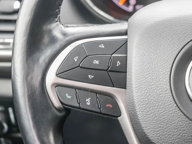 Jeep Grand cherokee * Laredo * CARFAX * ЦЕНА ДО БГ, снимка 5 - Автомобили и джипове - 52904491