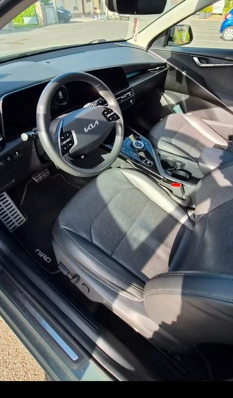 Kia Niro PREMIUM 65KW 204КС, снимка 3 - Автомобили и джипове - 55311346