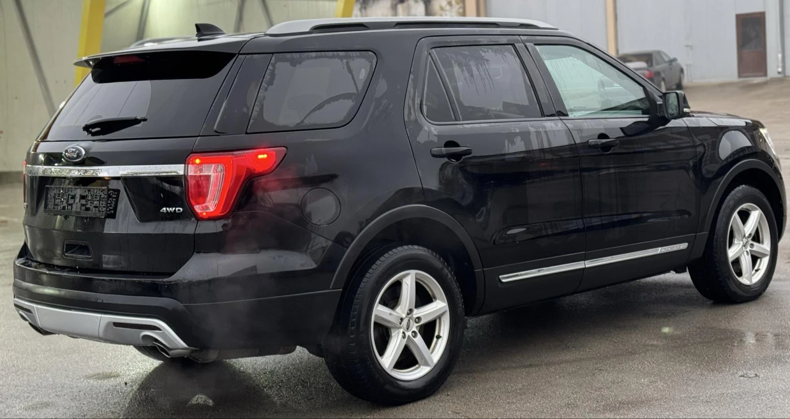 Ford Explorer XLT 3.5 V6 6+ 1 места - изображение 5