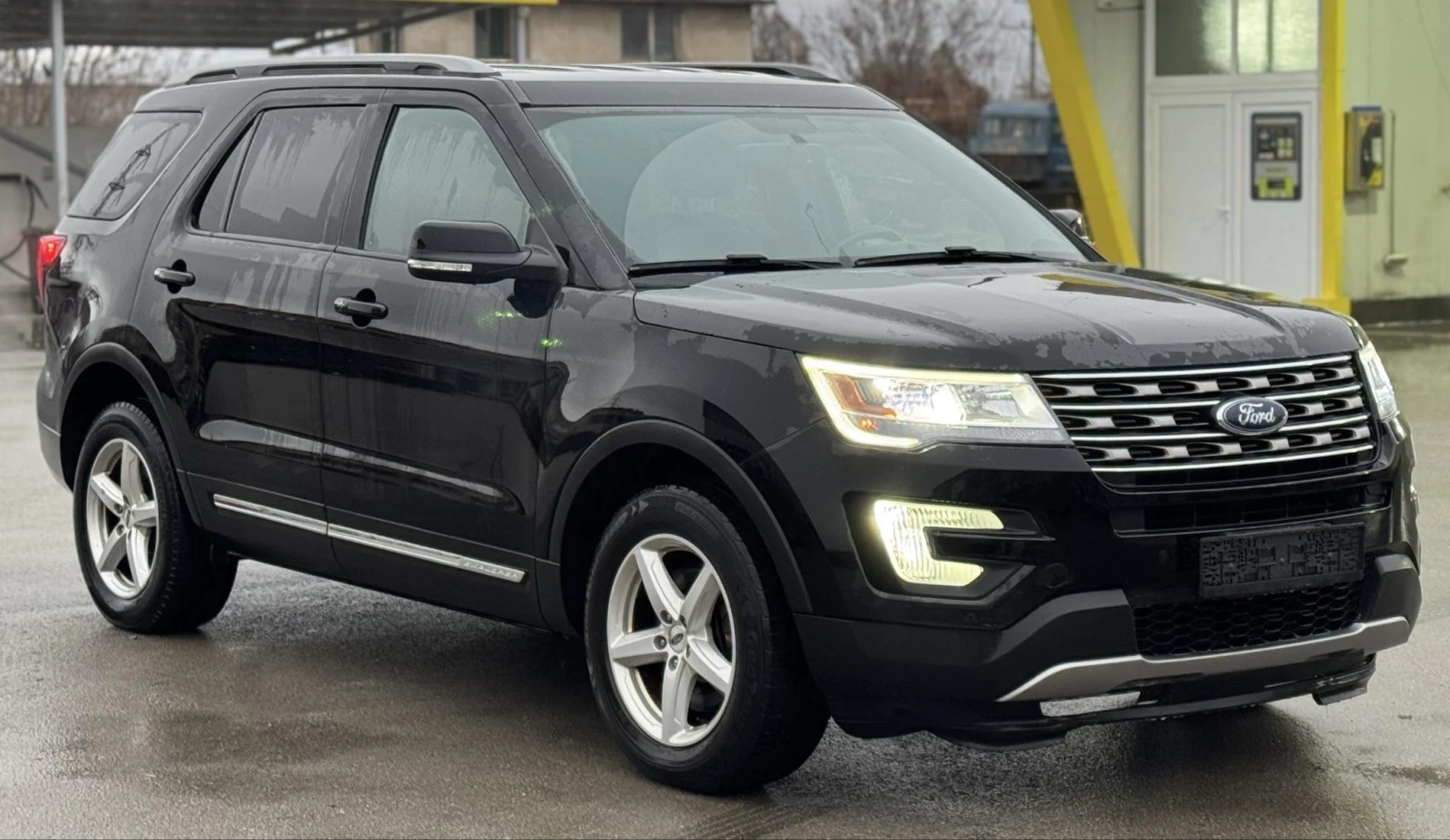 Ford Explorer XLT 3.5 V6 6+ 1 места - изображение 3