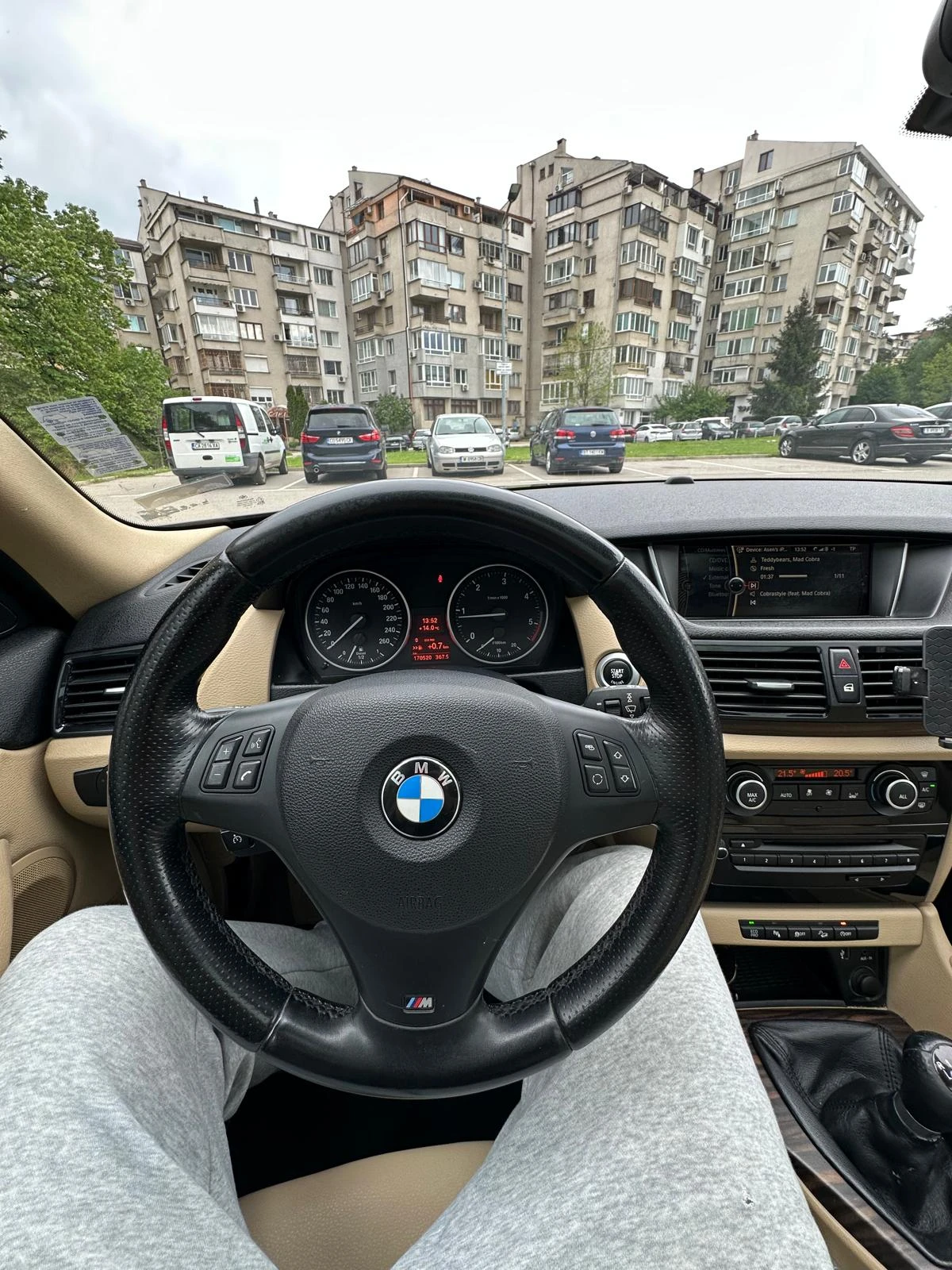 BMW X1  xDrive 25d xLine 2012 (пълна сервизна история) - изображение 7