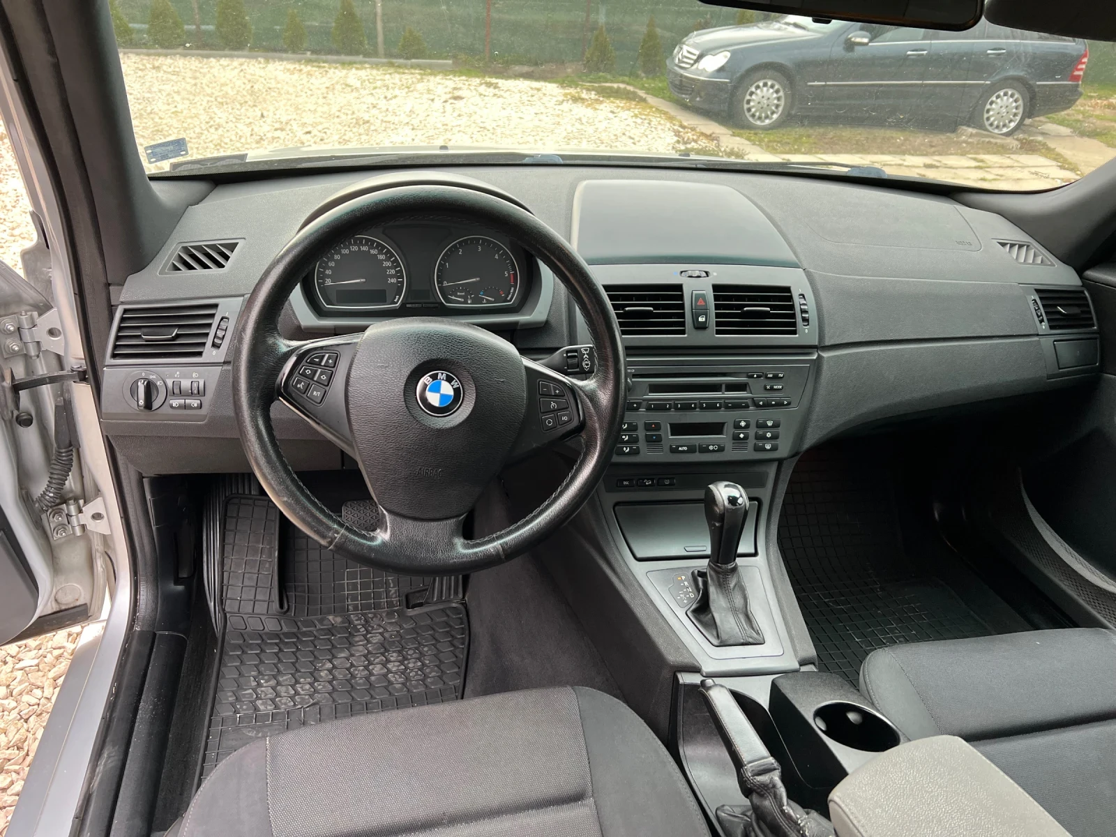 BMW X3 3, 0d - изображение 10