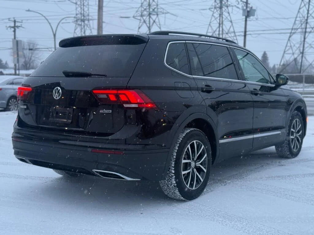 VW Tiguan * 4MOTION* CARPLAY* КАМЕРА* КОЖА* ПОДГРЕВ* , снимка 4 - Автомобили и джипове - 53973595
