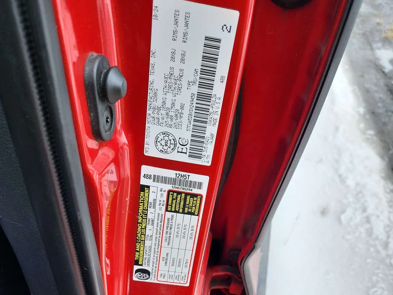 Toyota Tundra * 4x4 Crewmax * CARFAX * ЦЕНА ДО БГ, снимка 17 - Автомобили и джипове - 54089737