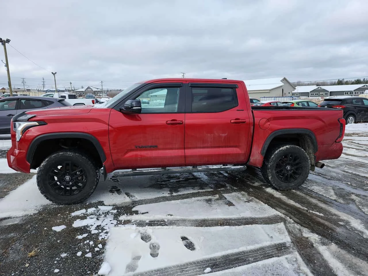 Toyota Tundra * 4x4 Crewmax * CARFAX * ЦЕНА ДО БГ, снимка 2 - Автомобили и джипове - 54089737