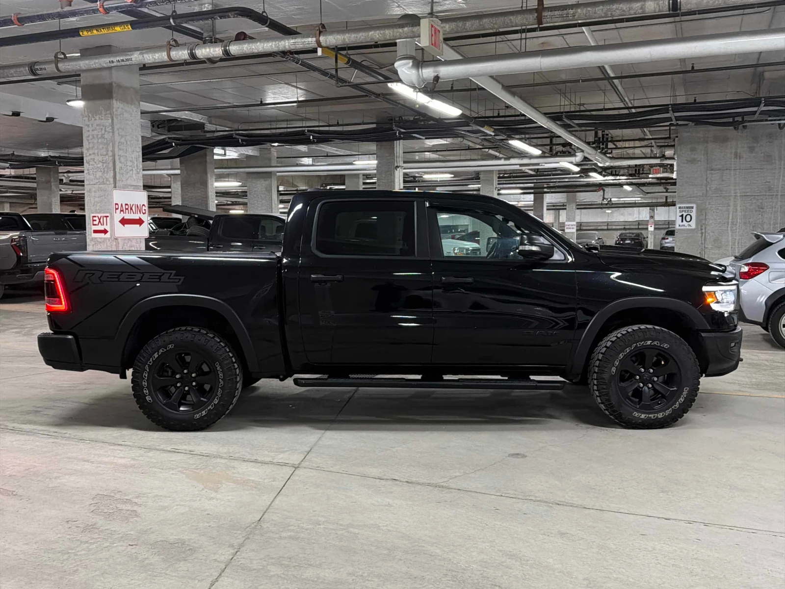 Dodge RAM 1500 Rebel/AWD/5.7/ | Mobile.bg � ����������� 3