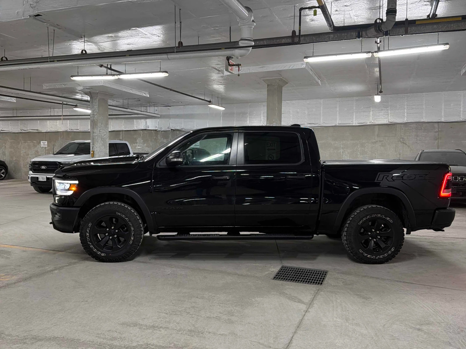 Dodge RAM 1500 Rebel/AWD/5.7/ | Mobile.bg � ����������� 4