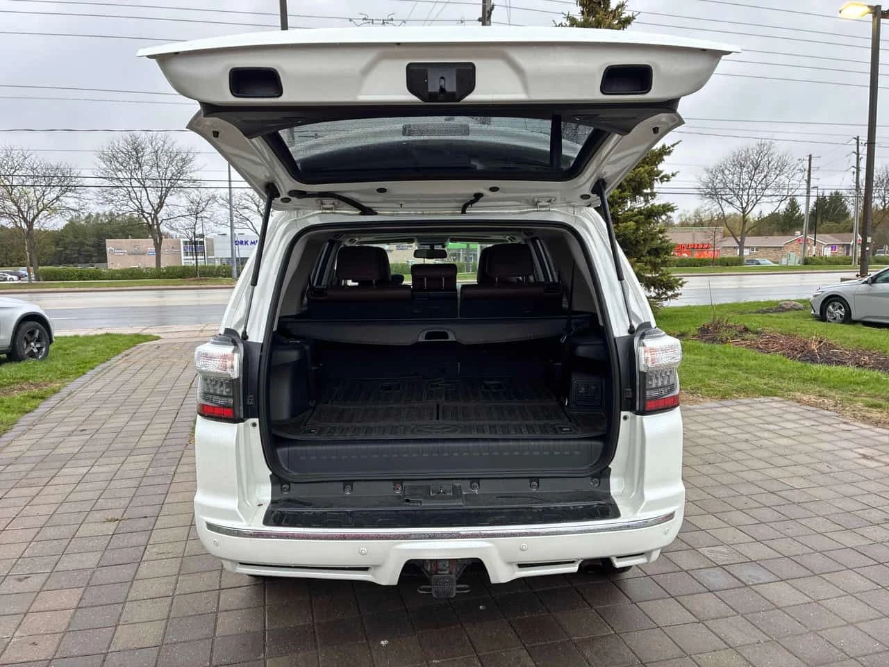Toyota 4runner 4WD| PANO| KEYLESS| ПОДГРЕВИ| КЛИП НА МОТОРА| , снимка 6 - Автомобили и джипове - 54778305