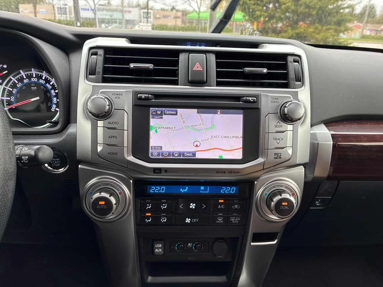 Toyota 4runner 4WD| PANO| KEYLESS| ПОДГРЕВИ| КЛИП НА МОТОРА| , снимка 10 - Автомобили и джипове - 54778305