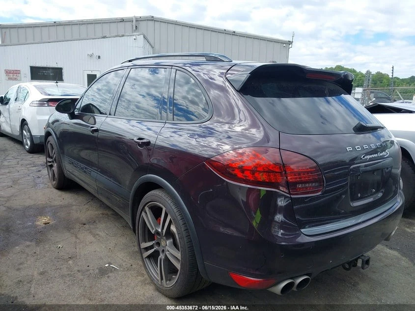 Porsche Cayenne 4.8L V-8 DI, DOHC, VVT, TURBO, 500HP* КЛИП НА МОТО, снимка 3 - Автомобили и джипове - 55027398