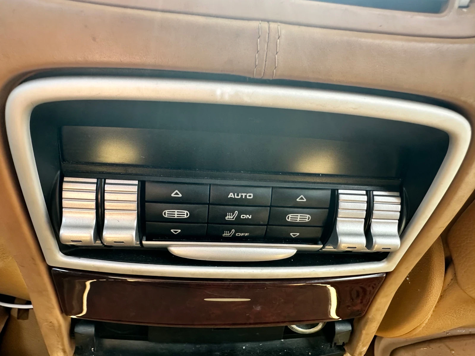 Porsche Cayenne Turbo S, снимка 9 - Автомобили и джипове - 54990436