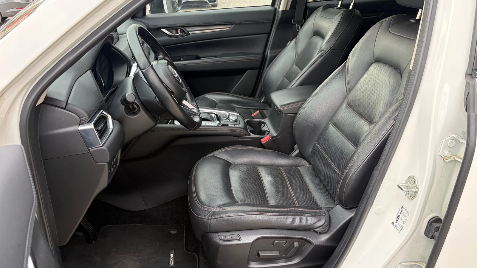 Mazda CX-5 2.5i* 194hp* 4x4* full* Швейцария, снимка 9 - Автомобили и джипове - 55342374