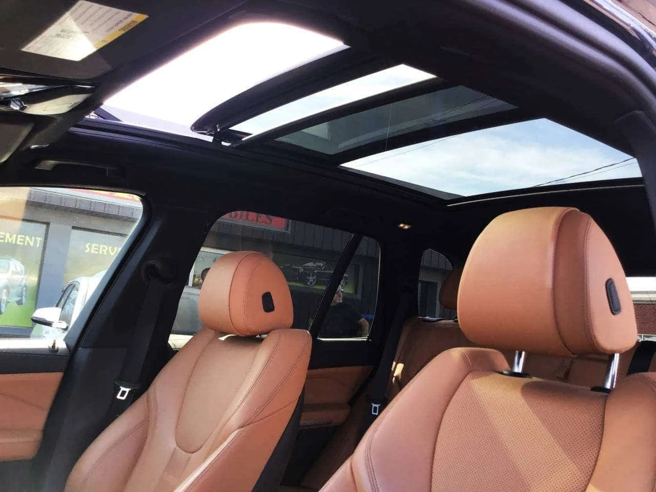 BMW X5 * 40i xDrive40i AUCUN ACCIDENT TOIT PANO NAVIGATIO | Mobile.bg � ����������� 11