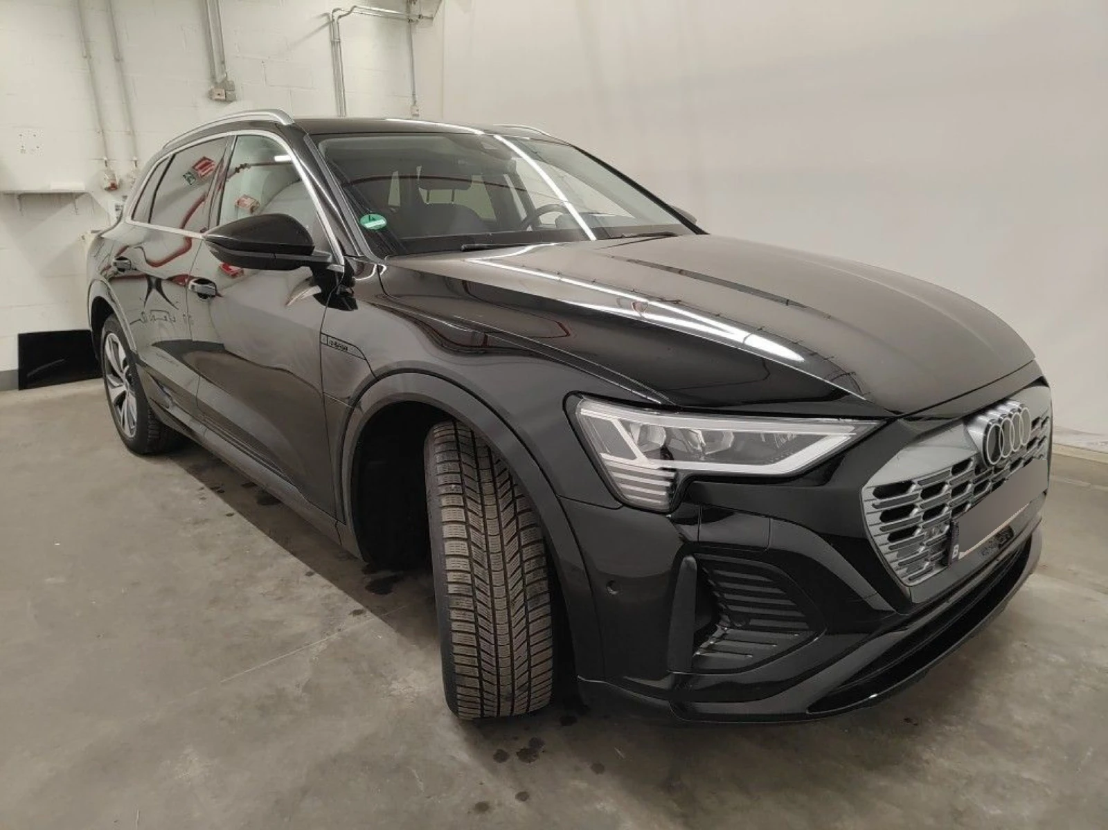 Audi Q8 e-tron 55 S-line Leather LED Navi 89.5% SoH | Mobile.bg � ����������� 2