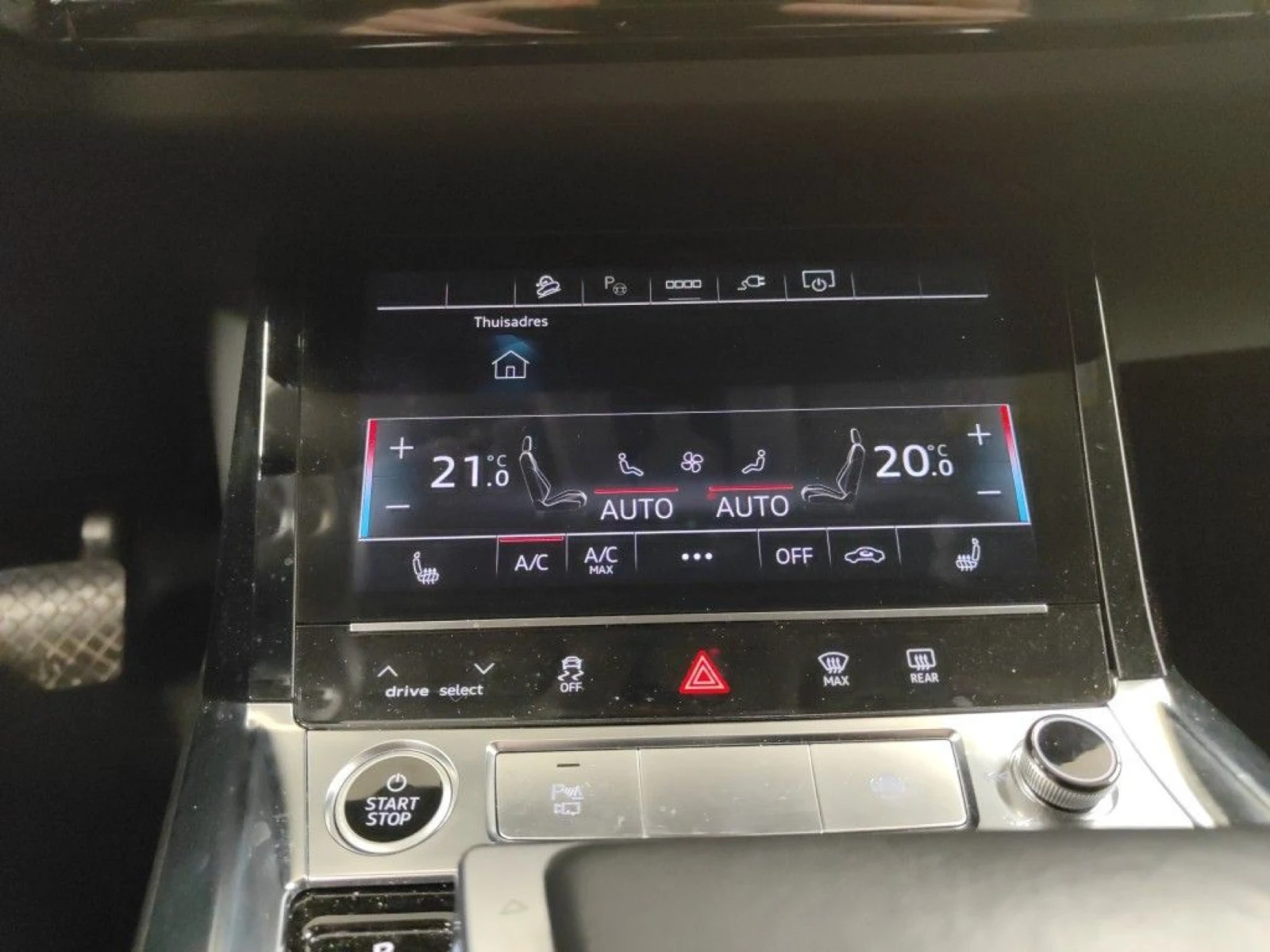 Audi Q8 e-tron 55 S-line Leather LED Navi 89.5% SoH | Mobile.bg � ����������� 10