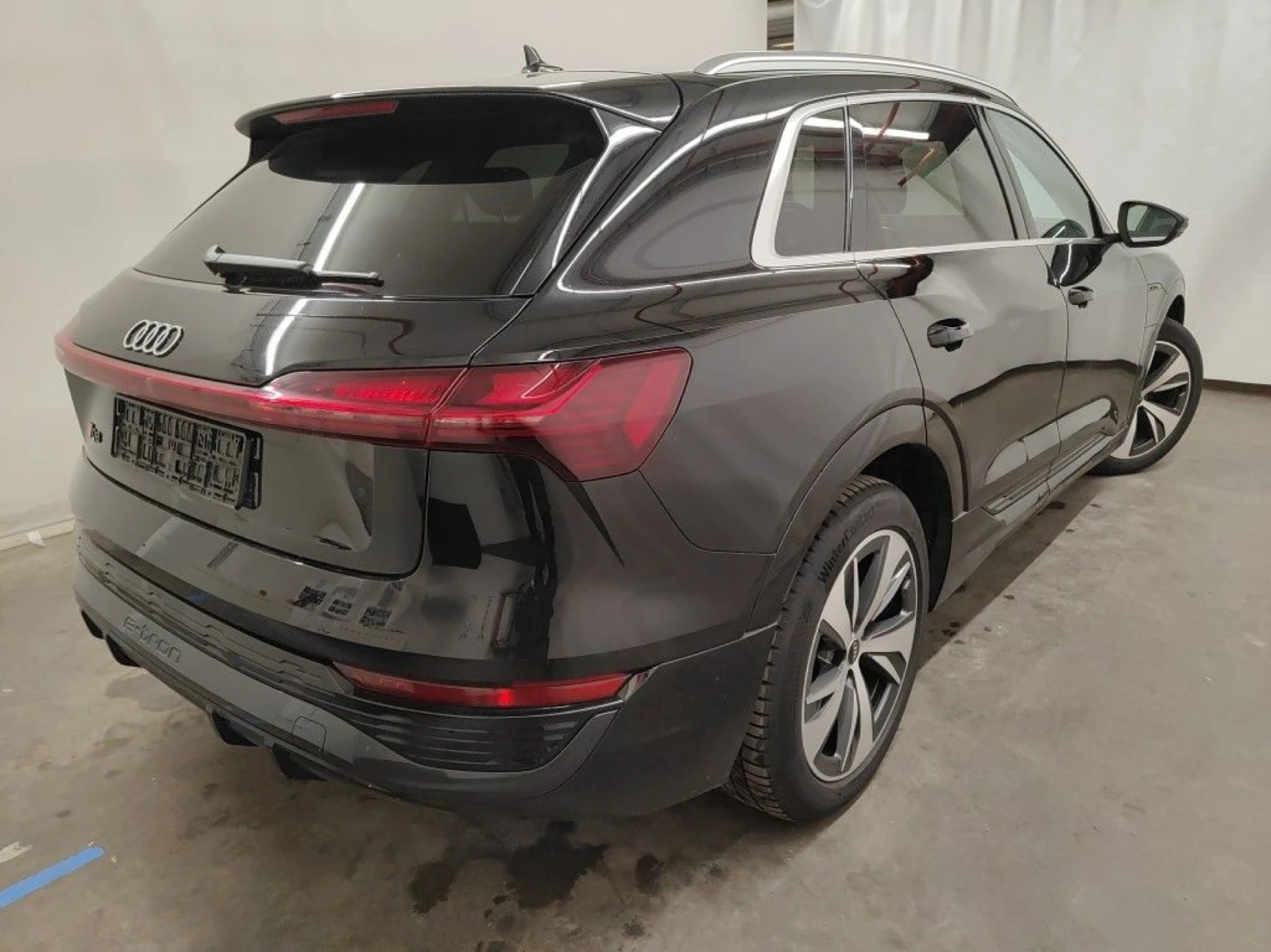 Audi Q8 e-tron 55 S-line Leather LED Navi 89.5% SoH | Mobile.bg � ����������� 3