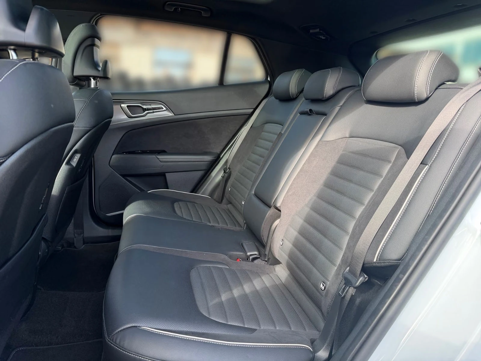 Kia Sportage 1.6PHEV/265HP/GT-LINE/4X4/360/PANO/ACC/KLESS/141a | Mobile.bg � ����������� 11