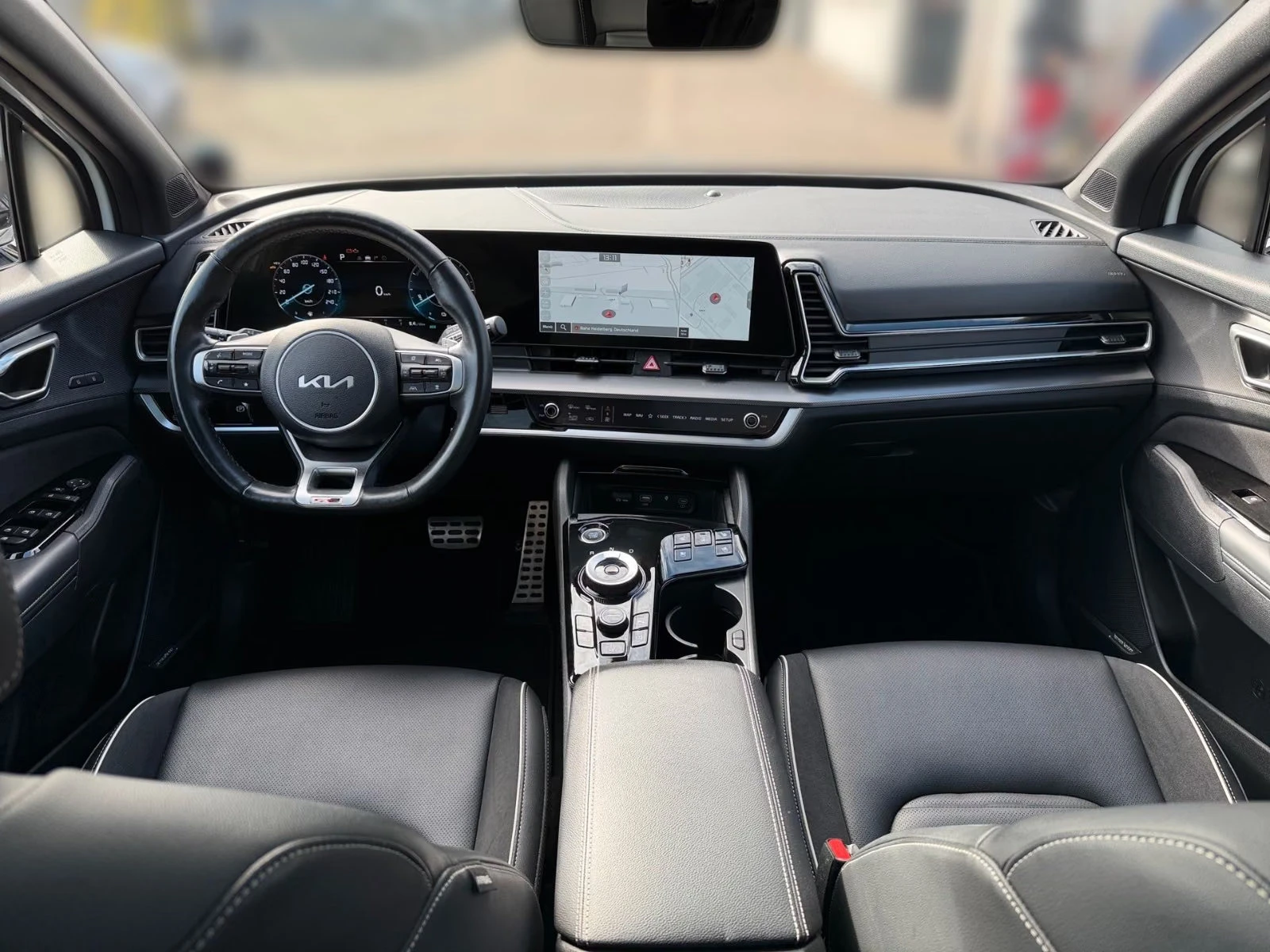 Kia Sportage 1.6PHEV/265HP/GT-LINE/4X4/360/PANO/ACC/KLESS/141a | Mobile.bg � ����������� 9