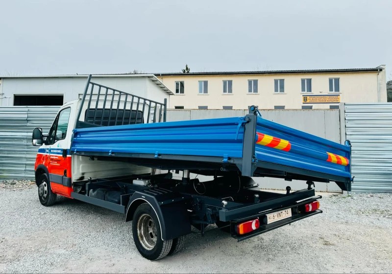 Iveco Daily 3.0 tdi ТРИСТРАНЕН САМОСВАЛ КЛИМА , снимка 5 - Бусове и автобуси - 49637884
