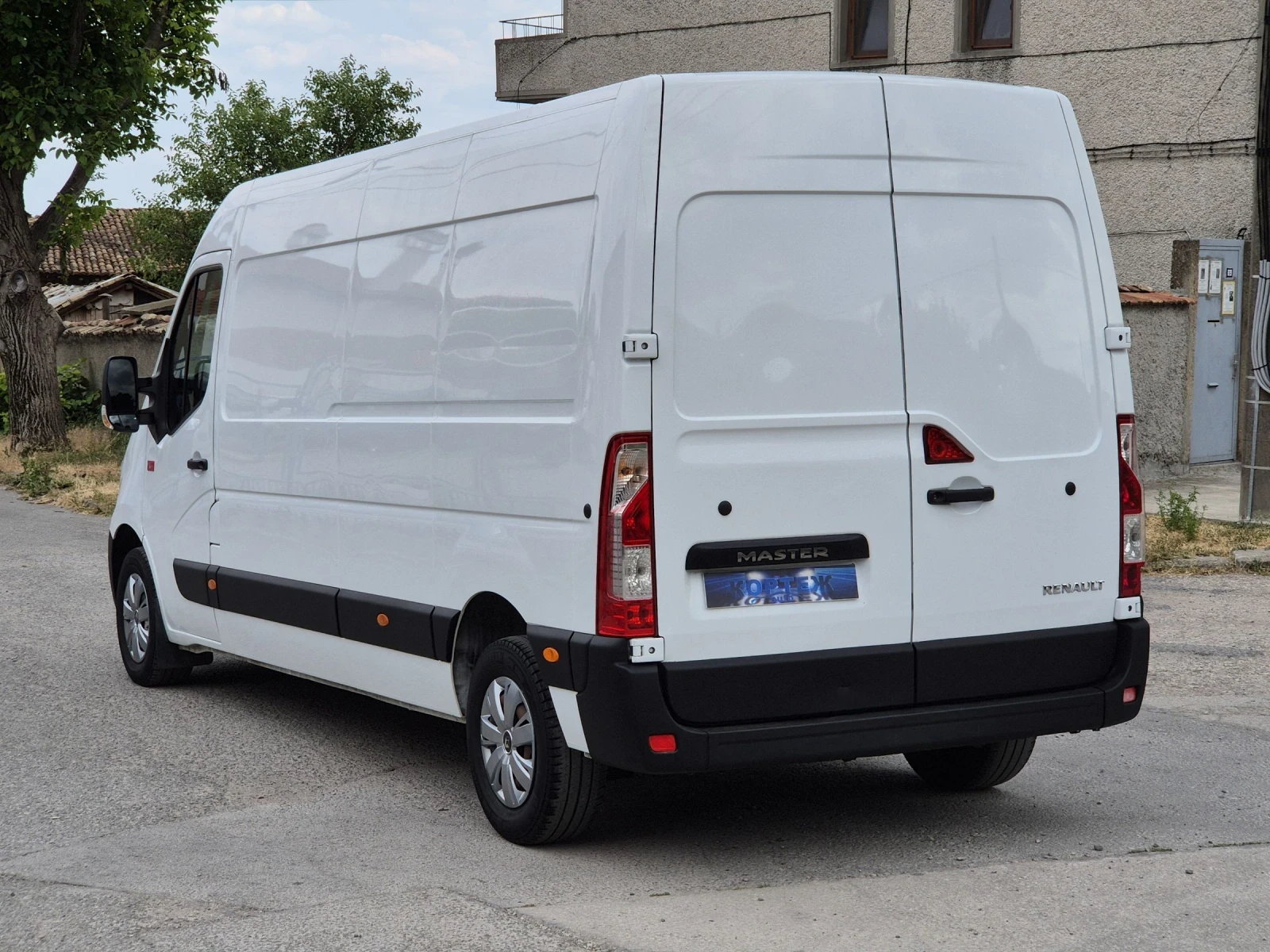 Renault Master  T35 2.3DCI L3H2 - изображение 9