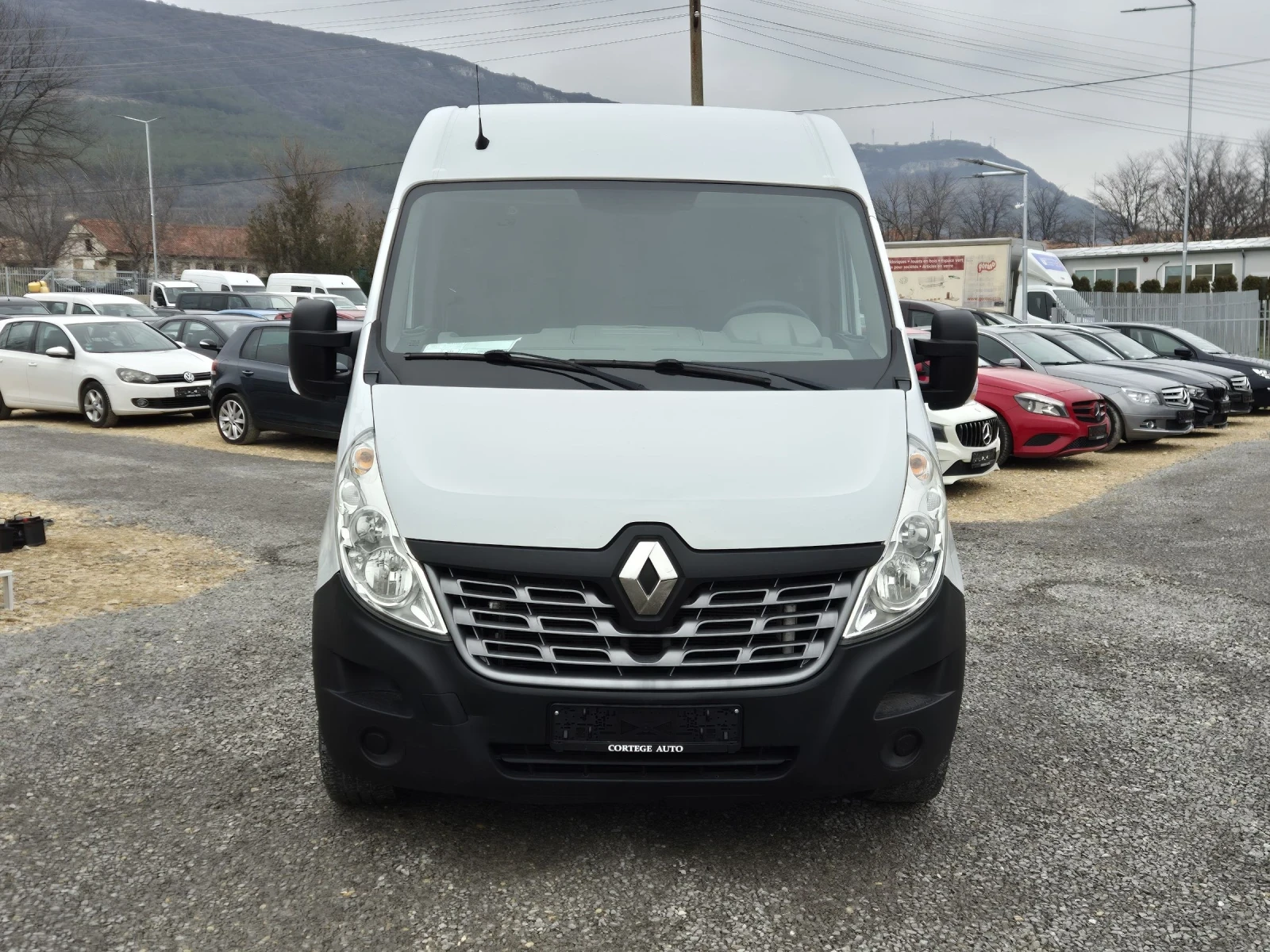 Renault Master  T35 2.3DCI L3H2 - изображение 3