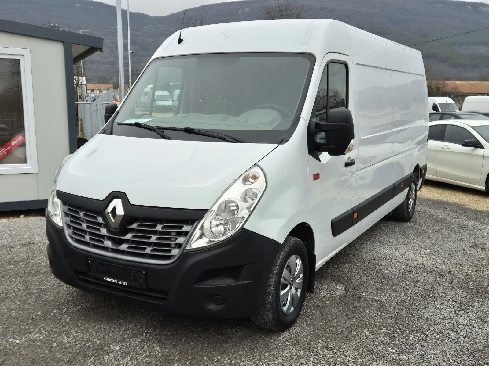 Renault Master  T35 2.3DCI L3H2 - изображение 4