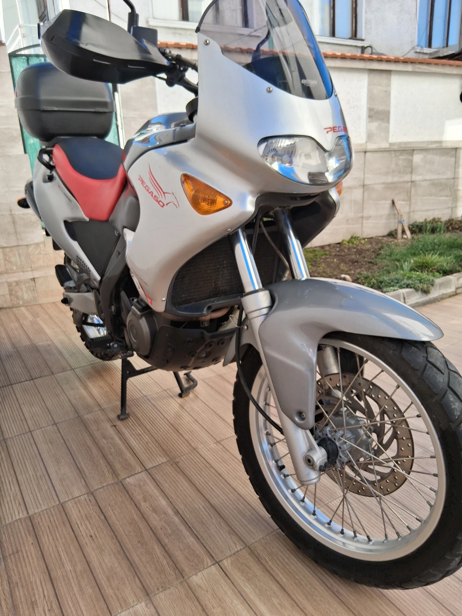 Aprilia Pegaso  - изображение 2