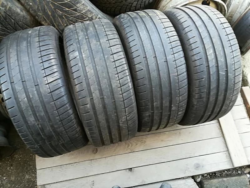 Гуми Летни 225/40R18, снимка 9 - Гуми и джанти - 21465716