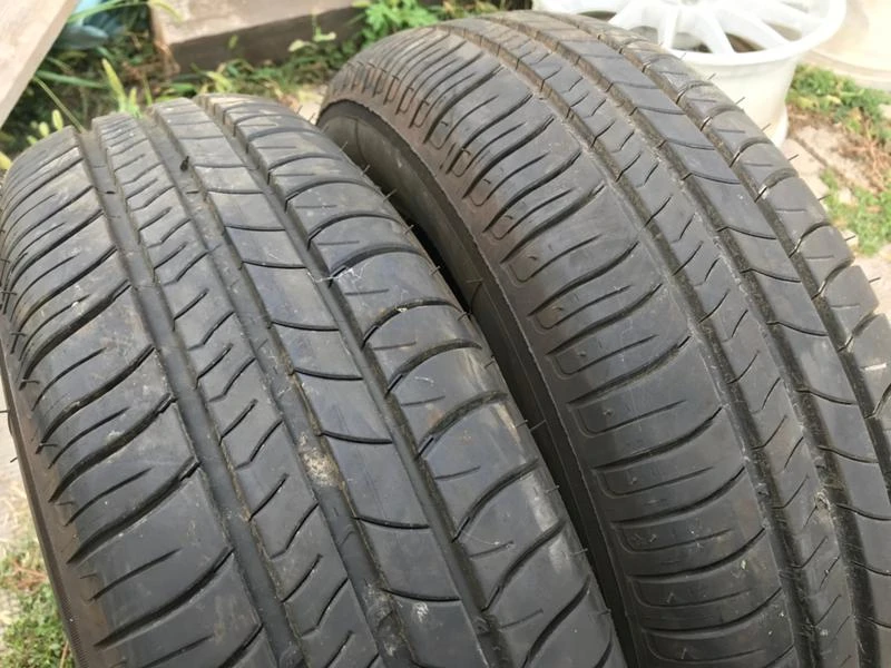 Гуми Летни 165/65R15, снимка 7 - Гуми и джанти - 26313833