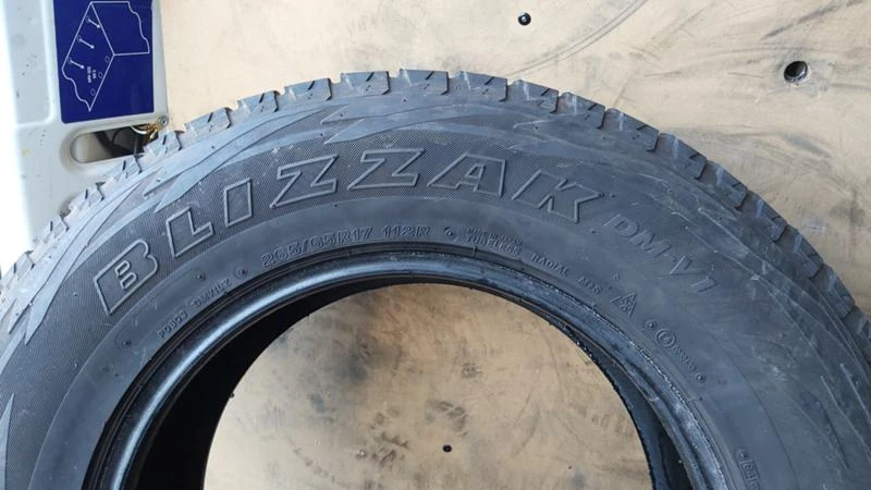 Гуми Зимни 265/65R17, снимка 8 - Гуми и джанти - 27401473