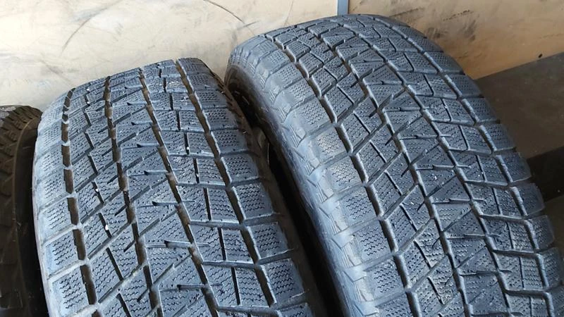 Гуми Зимни 265/65R17, снимка 4 - Гуми и джанти - 27401473